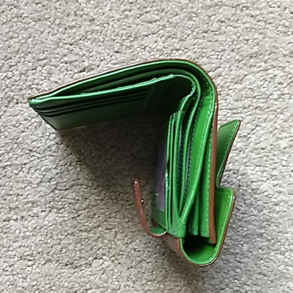 Kate Spade wallet - Picture 7 of 7